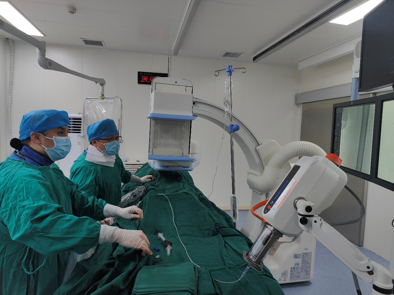 知“足”方能常乐——我院成功完成首例下肢动脉慢性闭塞开通手术