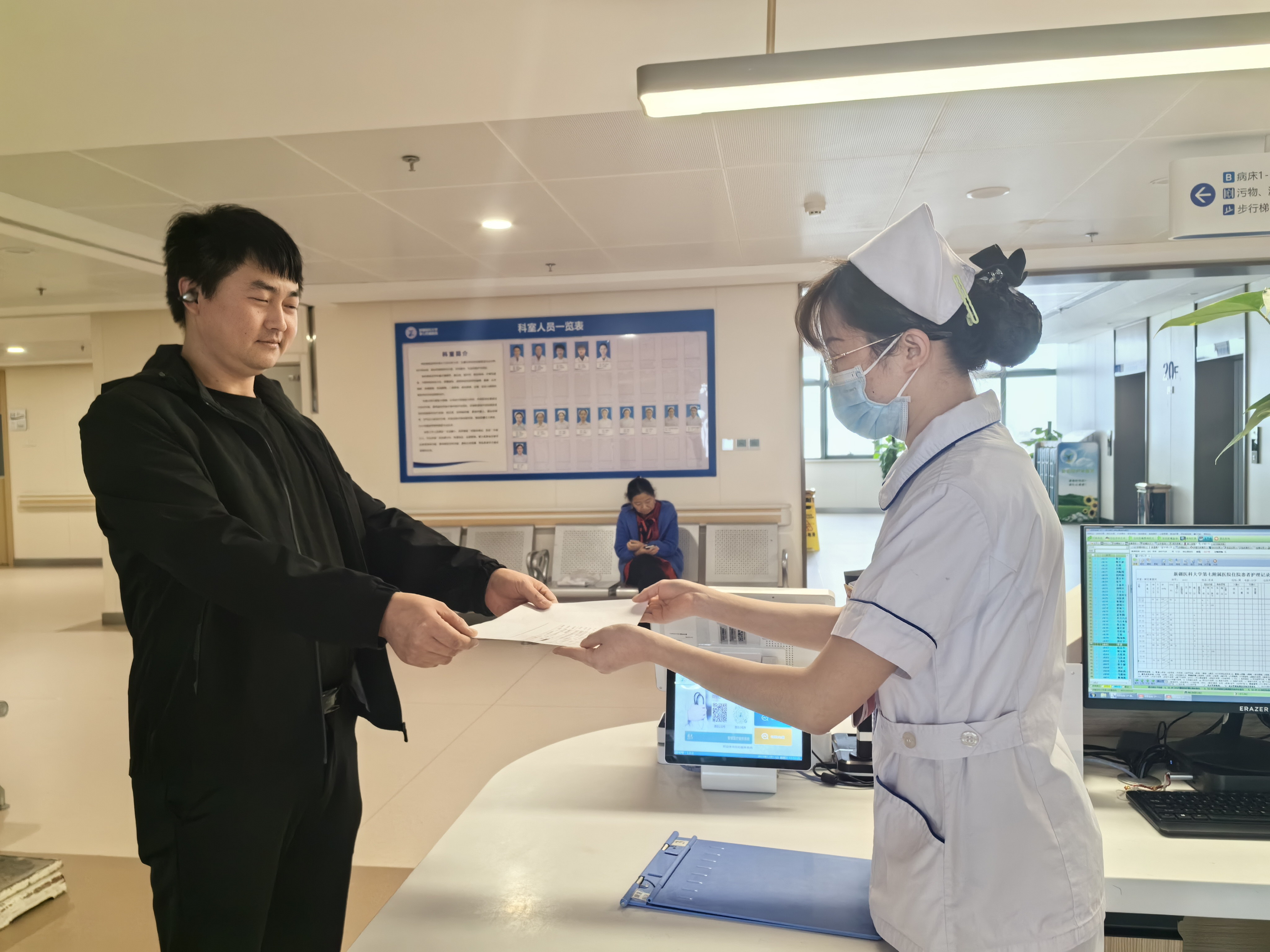 “康复延伸病房”，让患者重建生活——我院康复医学科开展进一步改善护理服务行动